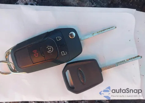 2018 Ford F-150 Xlt z USA, uszkodzony, nr VIN 1FTEW1CG3JKF54089